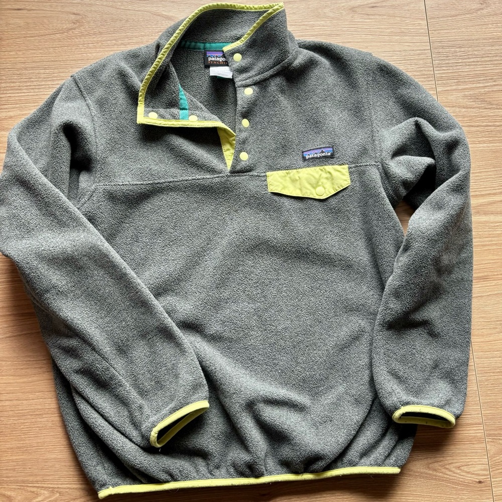 Patagonia Synchilla Pullover (women’s medium)